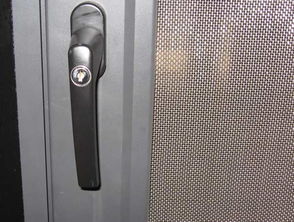 金剛網紗窗 門窗安全與通風的完美結合